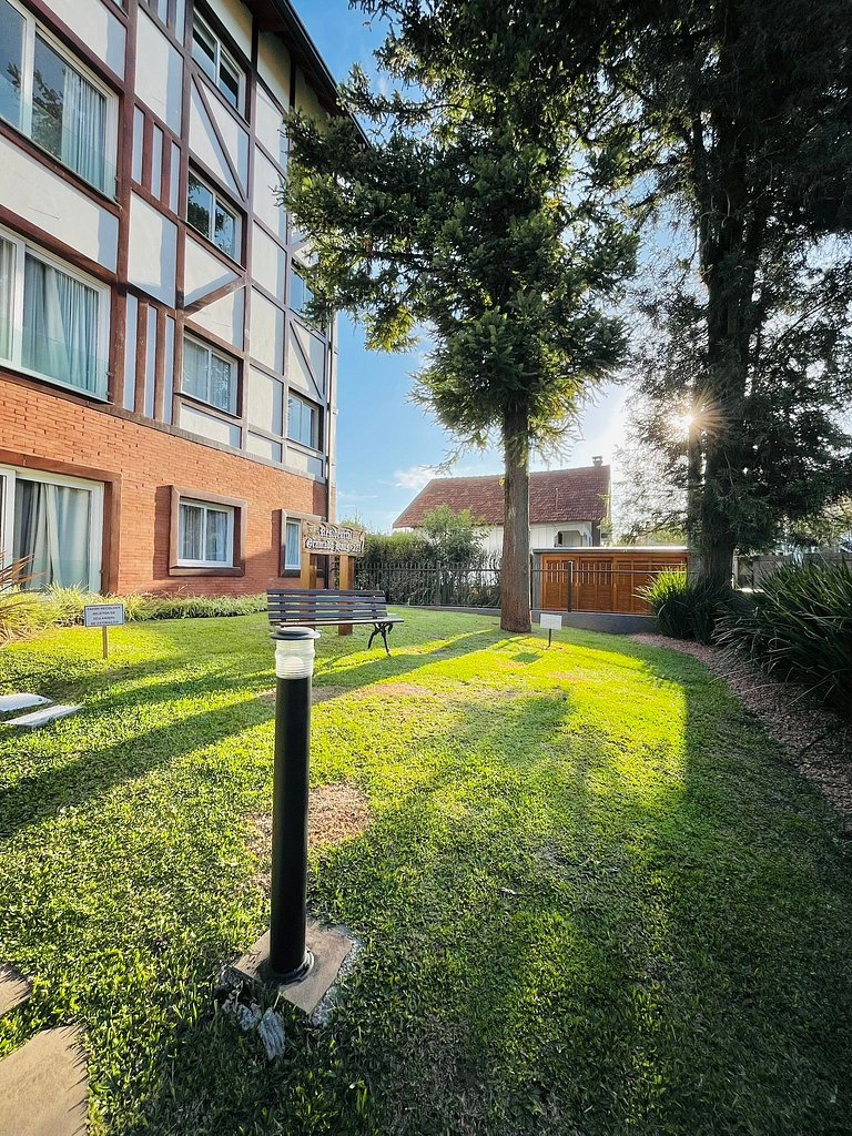 Apartamento de 2 quartos, 1 suíte, centro Gramado