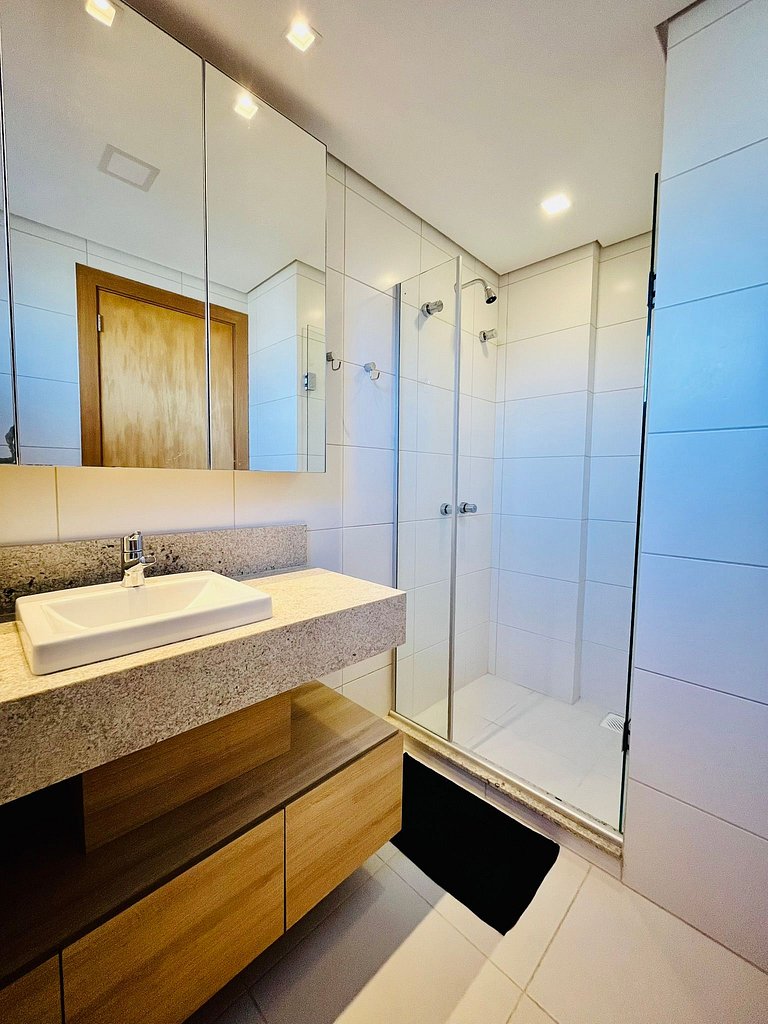 Apartamento de 2 quartos, 1 suíte, centro Gramado