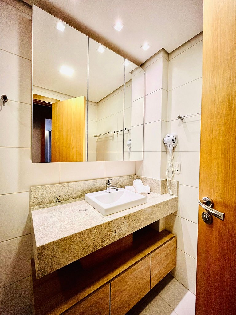 Apartamento de 2 quartos, 1 suíte, centro Gramado