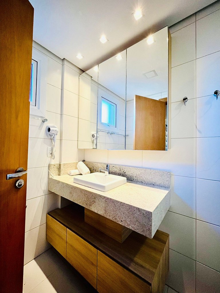 Apartamento de 2 quartos, 1 suíte, centro Gramado