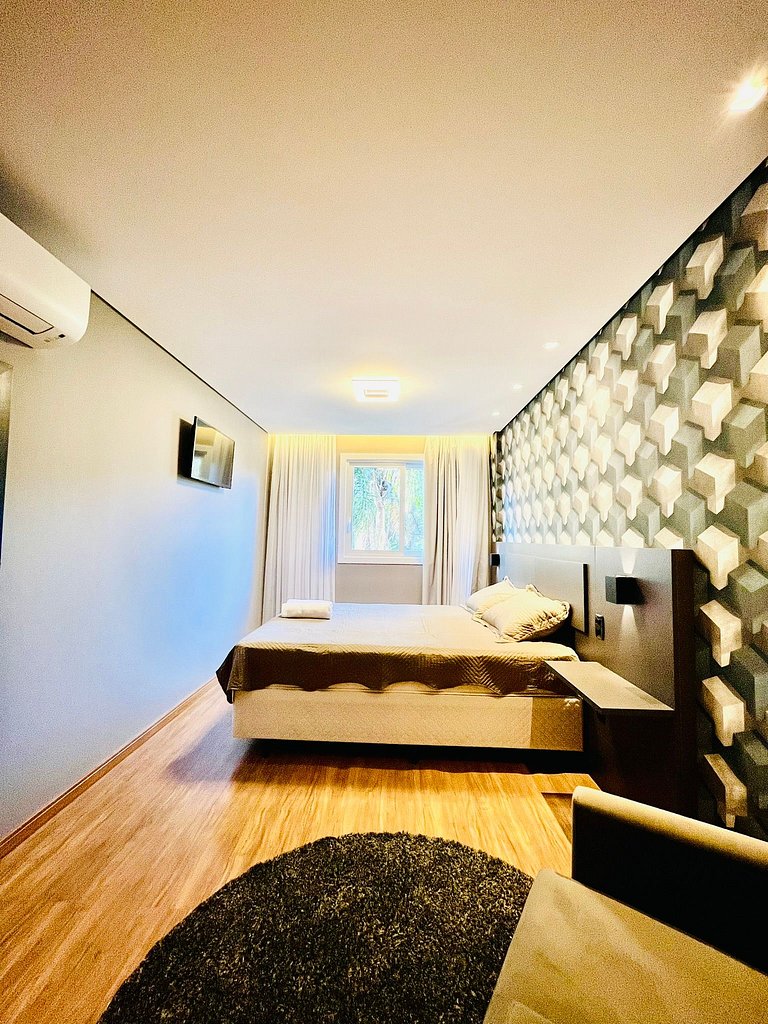 Apartamento de 2 quartos, 1 suíte, centro Gramado