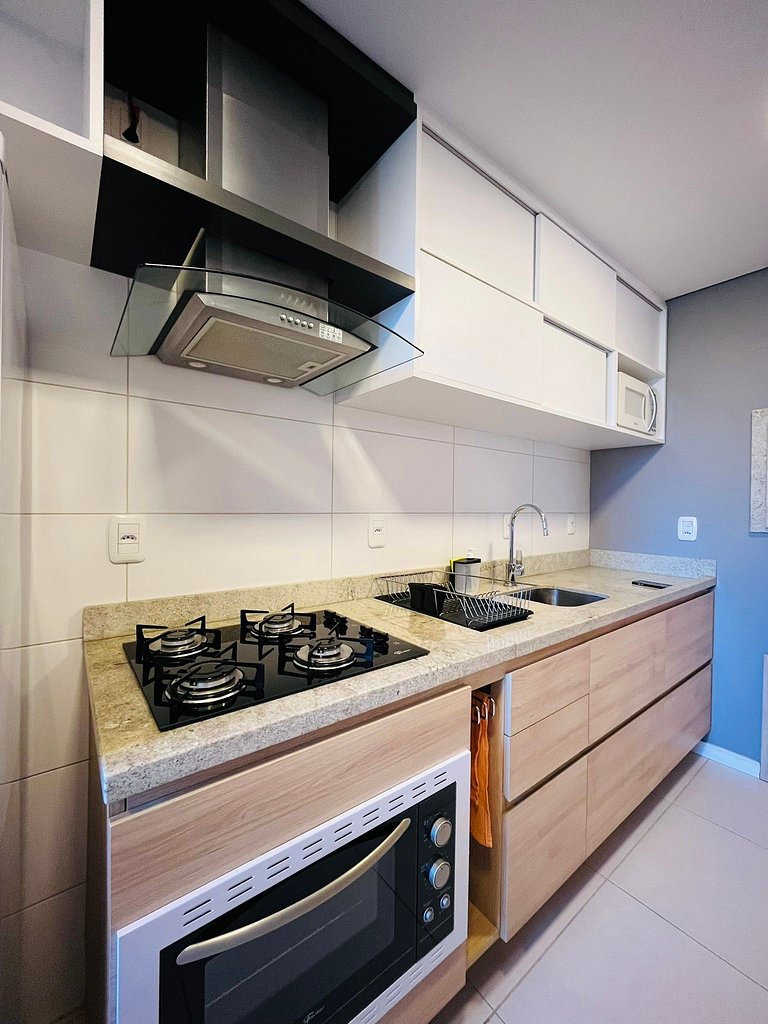 Apartamento de 2 quartos, 1 suíte, centro Gramado