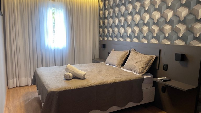 Apartamento de 2 quartos, 1 suíte, centro Gramado