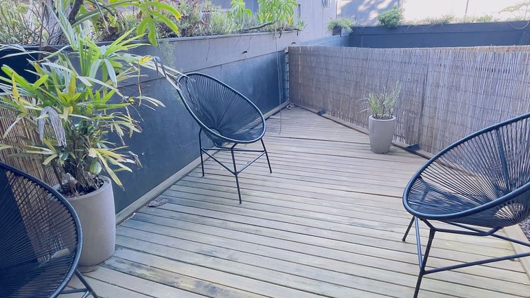 Apto 1 suite, terraza, piscina en el centro de Canela